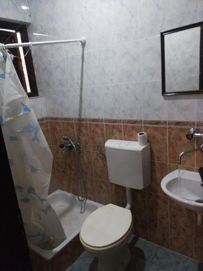 סוטומורה Apartments Regina מראה חיצוני תמונה